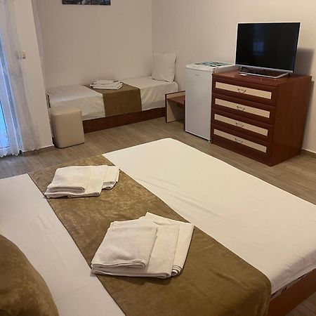Къща За Гости Canavan'S Ravda Ngoại thất bức ảnh